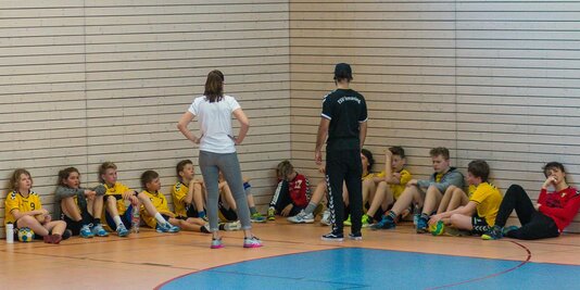 mC: Quali: Ballspielen ist hier verboten
